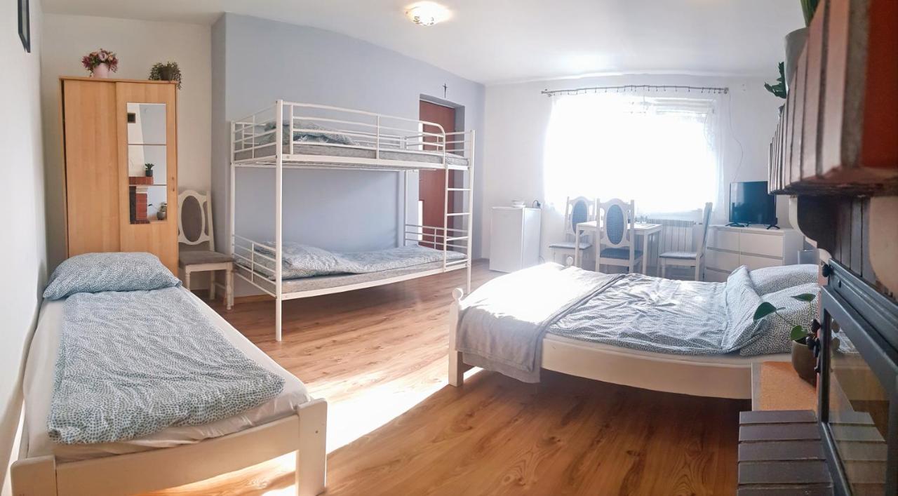 Zator Sleepover 외부 사진